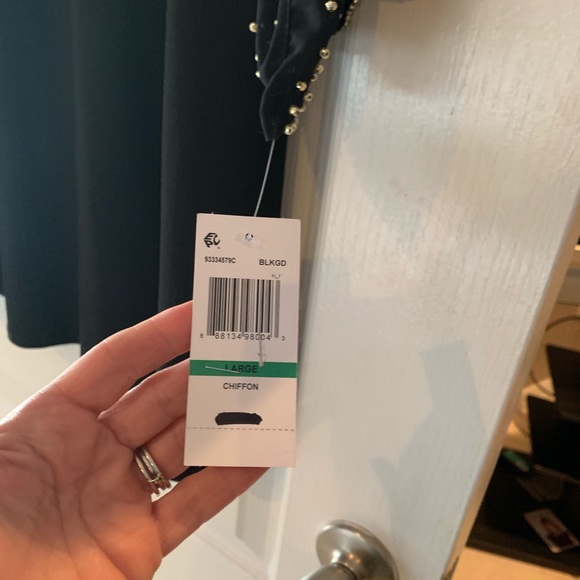 Cocktail Dress - Picture 3 of 4